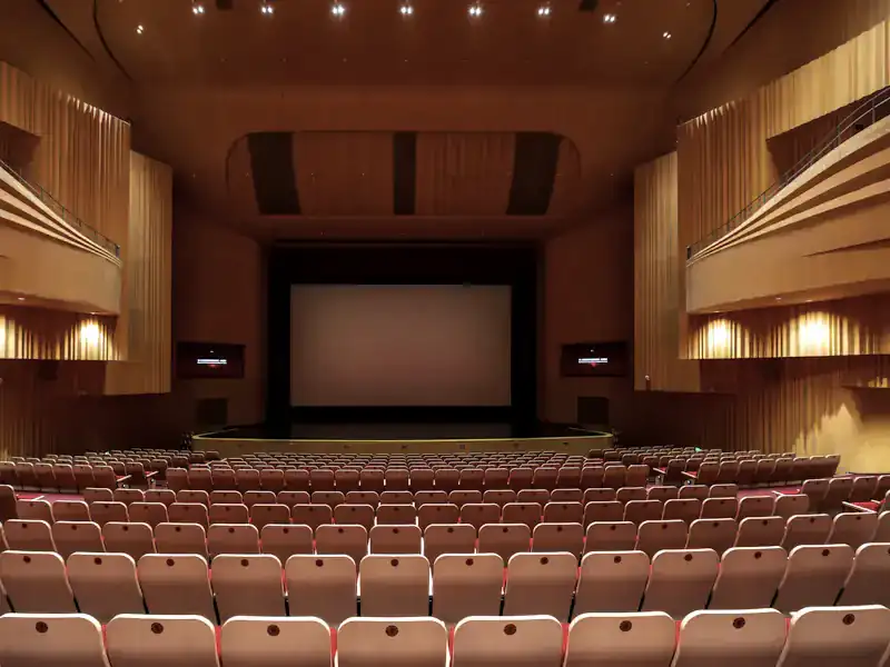 Teatros e Auditórios